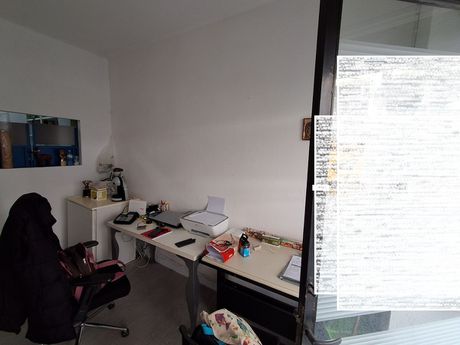 Office 27 sqm for rent