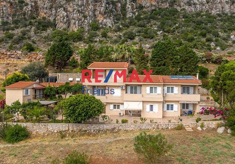 Ξενοδοχείο 200 τ.μ. προς πώληση