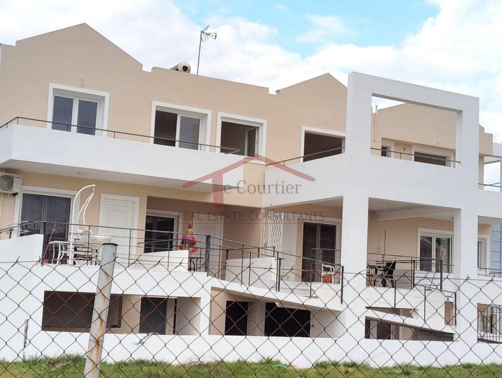 Κτίριο 320 τ.μ. προς πώληση, Πορτοχέλι