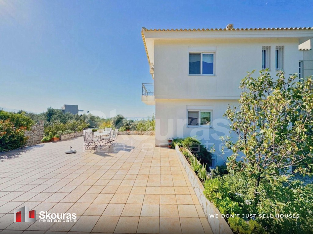 Βίλλα 370 τ.μ. πρός πώληση, Μεσσηνία, Καλαμάτα