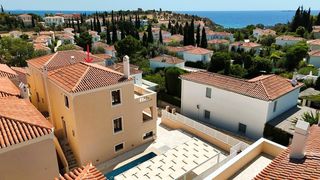 Μονοκατοικία 307 τ.μ. για πώληση