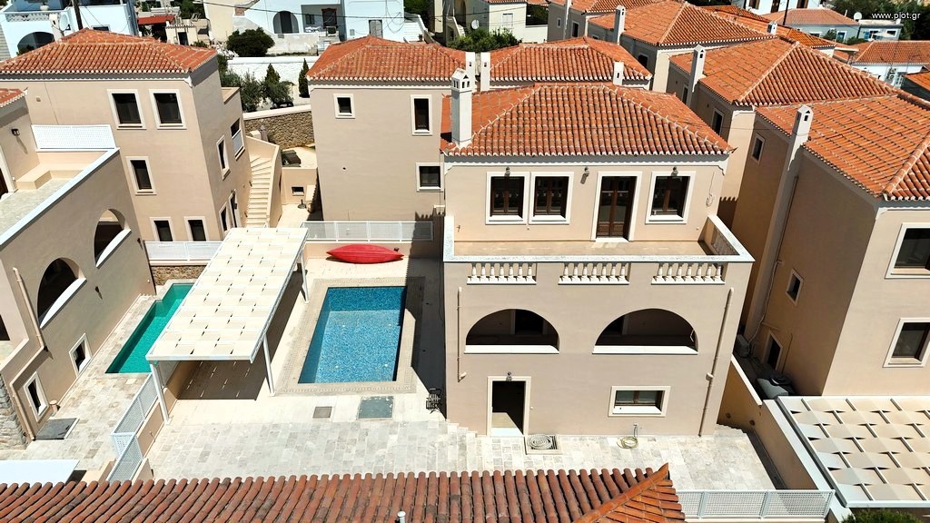 Μονοκατοικία 307 τ.μ. προς πώληση, Μονή Αγίων Πάντων Σπετσών