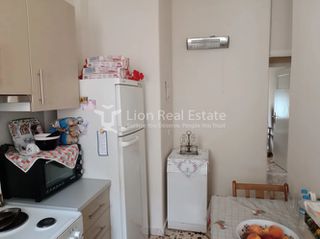 Διαμέρισμα 70 τ.μ. για πώληση, Πειραιάς, Αγία Σοφία-thumb-4