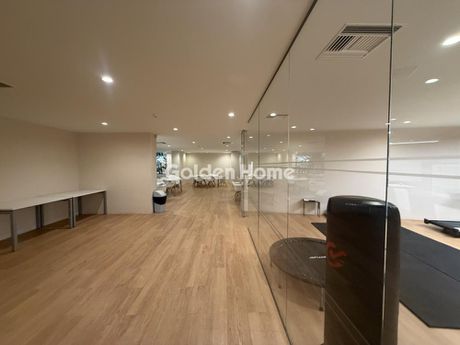 Επιχειρηματικό κτίριο 2.569 τ.μ. προς ενοικίαση