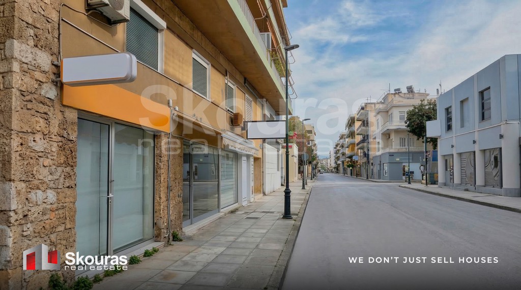 Κατάστημα 28 τ.μ. προς πώληση, Κόρινθος