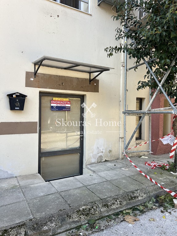 Κατάστημα 68 τ.μ. προς ενοικίαση, Ιωάννινα