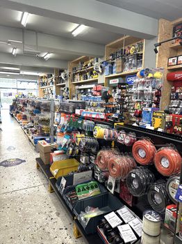 Επιχειρηματικό κτίριο 810 τ.μ. για ενοικίαση
