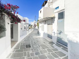Κατάστημα 95,70 τ.μ. για πώληση, Κυκλάδες, Ίος-thumb-1