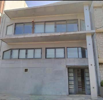 Building 440 sqm for sale