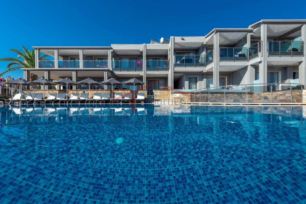 Ξενοδοχείο 4.300 τ.μ. προς πώληση, Νέα Σκιώνη
