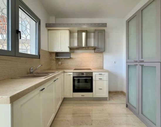 Apartment 101 sqm for rent, Athens - South, Palaio Faliro