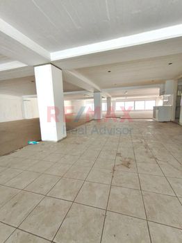 Επιχειρηματικό κτίριο 1.876 τ.μ. προς πώληση