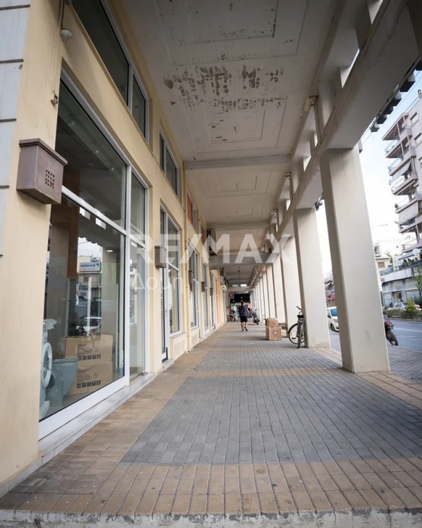 Κατάστημα 440 τ.μ. πρός πώληση, Μαγνησία, Βόλος