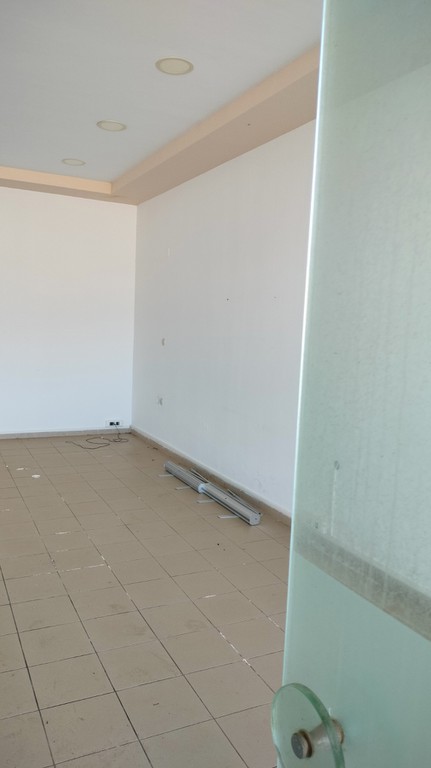 Κατάστημα 100 τ.μ. προς ενοικίαση, Κάτω Σταλός