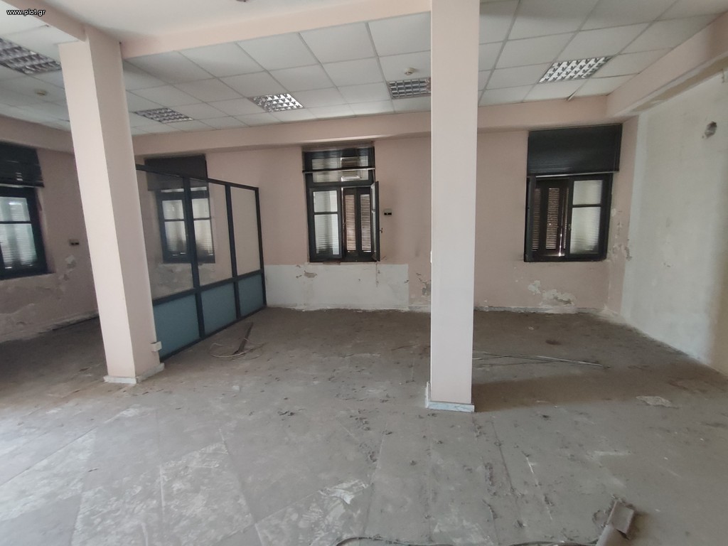 Κατάστημα 244 τ.μ. πρός ενοικίαση, Ν. Λέσβου, Λέσβος - Μυτιλήνη
