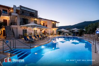 Ξενοδοχείο 1.400 τ.μ. για πώληση