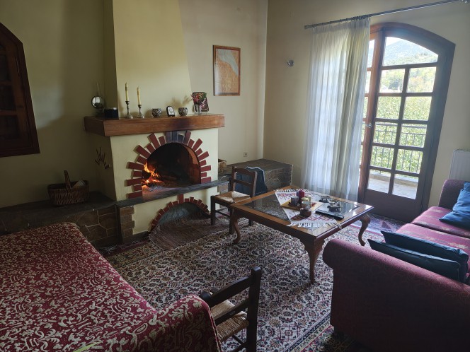 Μονοκατοικία 200 τ.μ. πρός πώληση, Εύβοια, Αμάρυνθος