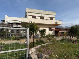 Άλλο 490 τ.μ. για πώληση