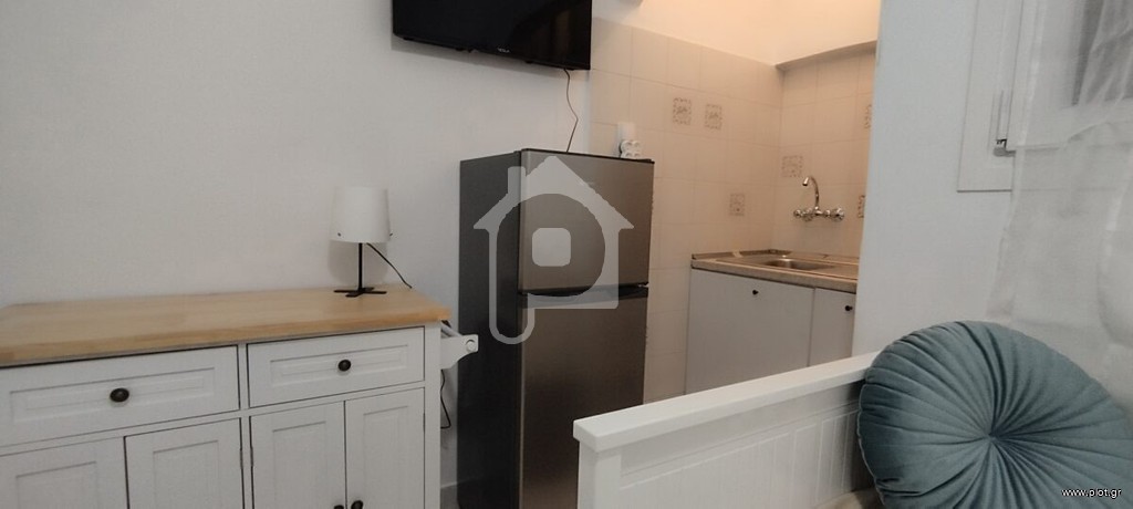 Studio / γκαρσονιέρα 12 τ.μ. προς ενοικίαση, Κέντρο Πειραιά