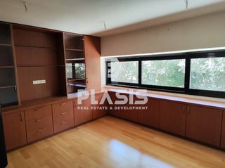 Office 270 sqm for rent