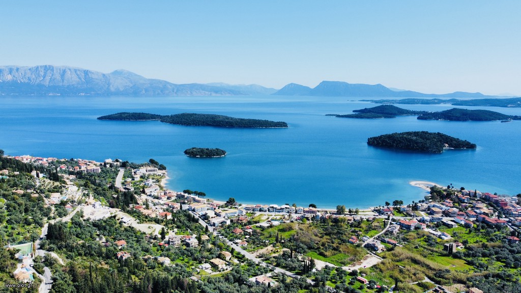 Οικόπεδο 787 τ.μ. πρός πώληση, Ν. Λευκάδας, Μεγανήσι