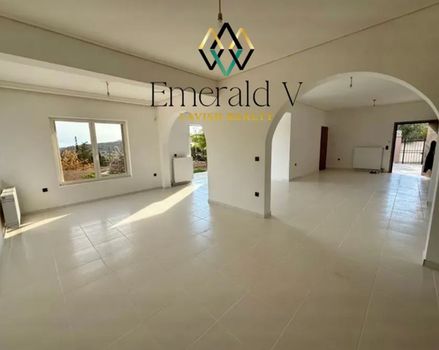 Detached home 286 sqm for rent