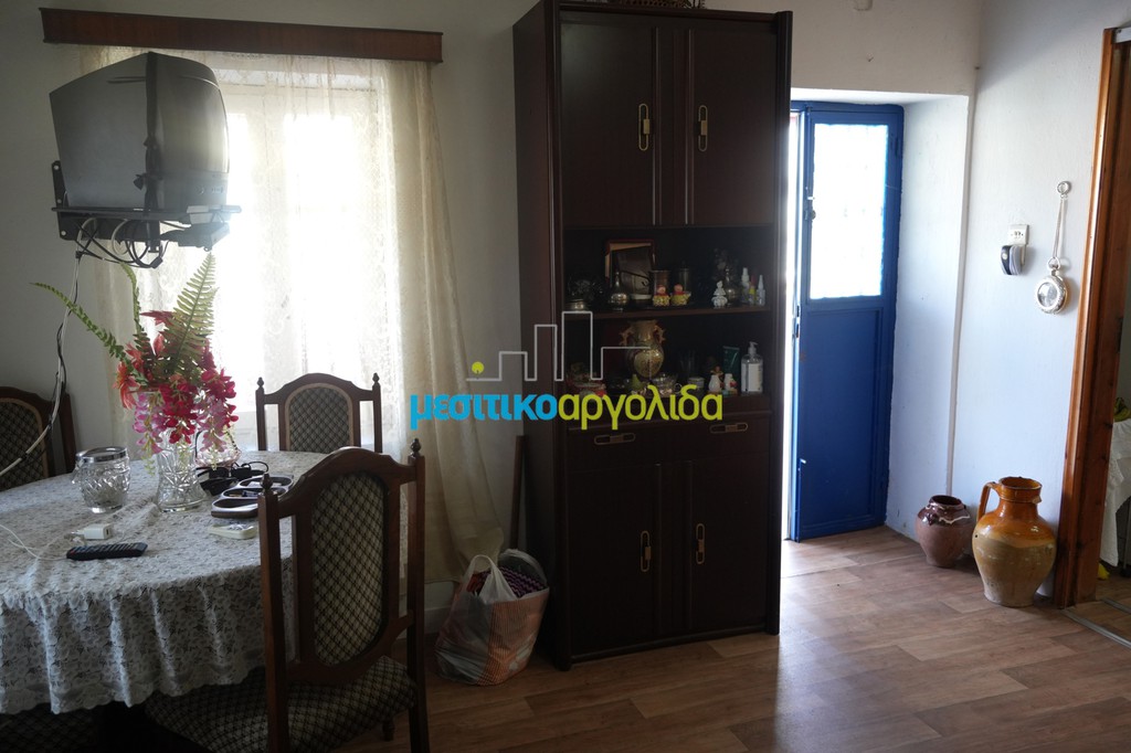 Μονοκατοικία 110 τ.μ. προς πώληση, Μαλαντρένι