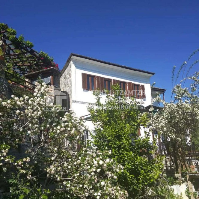 Μονοκατοικία 150 τ.μ. πρός πώληση, Μαγνησία, Μακρινίτσα
