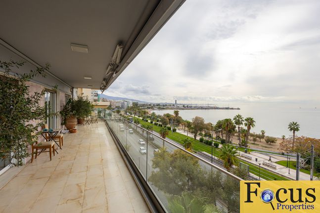 Διαμέρισμα 250 τ.μ. για πώληση, Αθήνα - Νότια Προάστια, Παλαιό Φάληρο