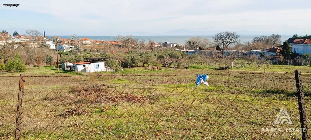 Αγροτεμάχια 2.700 τ.μ. πρός πώληση, Ν. Πιερίας, Μεθώνη