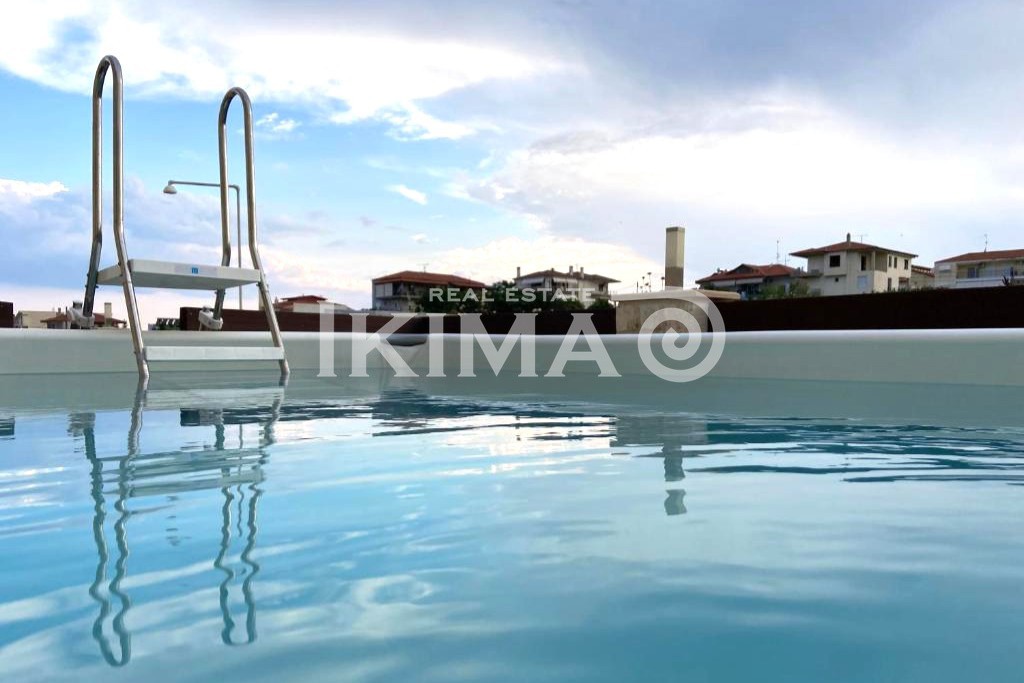 Κτίριο 400 τ.μ. προς πώληση, Φλογητά