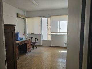 Office 32 sqm for rent