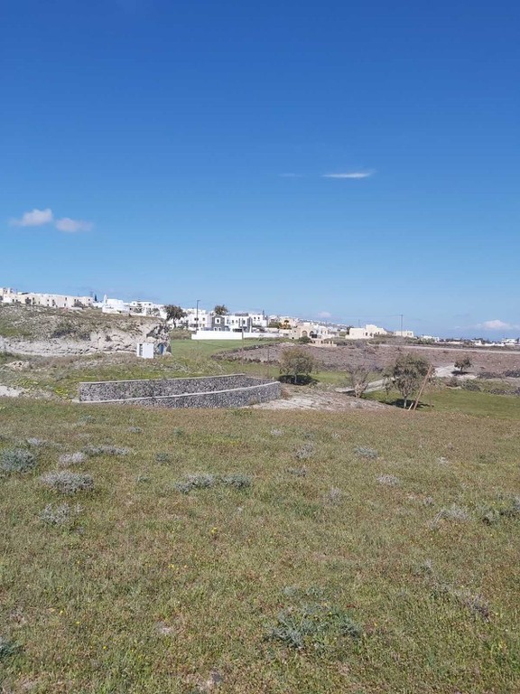 Αγροτεμάχια 4.079 τ.μ. προς πώληση, Θήρα