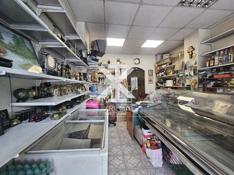 Store 55 sqm for rent