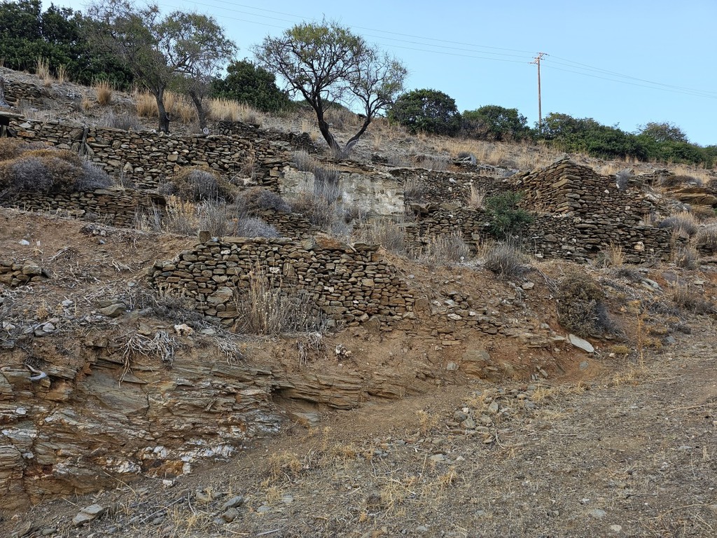 Αγροτεμάχια 44.307 τ.μ. προς πώληση, Χώρα Κύθνου