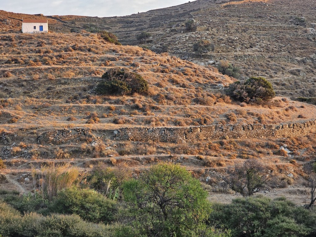 Αγροτεμάχια 44.307 τ.μ. προς πώληση, Χώρα Κύθνου