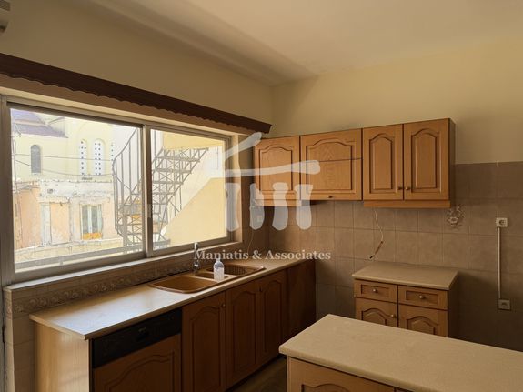 Detached home 160 sqm for sale, Piraeus Suburbs, Drapetsona