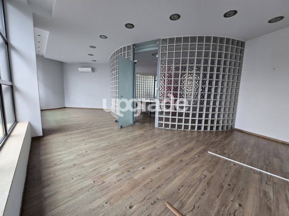 Business bulding 430 sqm for rent, Athens - North, Kifisia