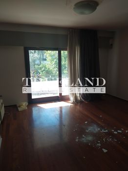 Apartment complex 463 sqm for sale