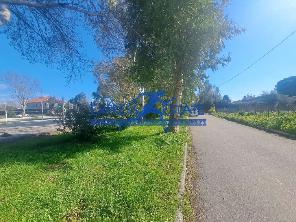 Οικόπεδο 725 τ.μ. πρός πώληση, Αθήνα - Ανατολικά Προάστια, Μαραθώνας