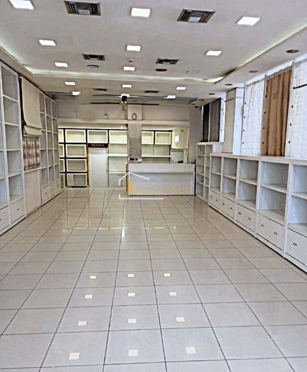 Κατάστημα 260 τ.μ. προς ενοικίαση, Κέντρο Πειραιά