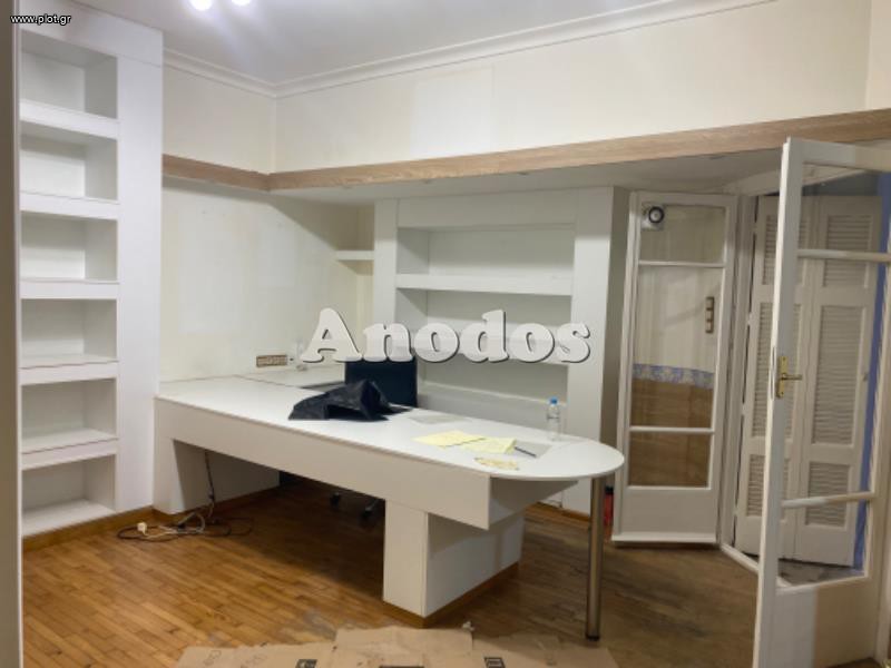 Γραφείο 88 τ.μ. προς πώληση, Νεάπολη Εξαρχείων
