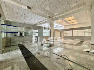 Office 330 sqm for rent