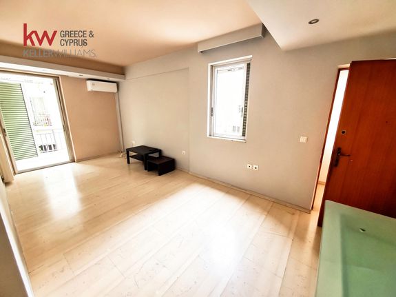 Apartment 52 sqm for rent, Athens - Center, Kipseli