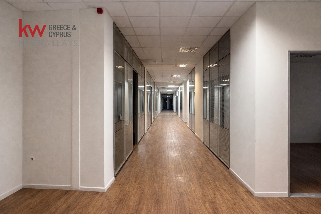 Γραφείο 1.000 τ.μ. πρός ενοικίαση, Αθήνα - Βόρεια Προάστια, Μαρούσι