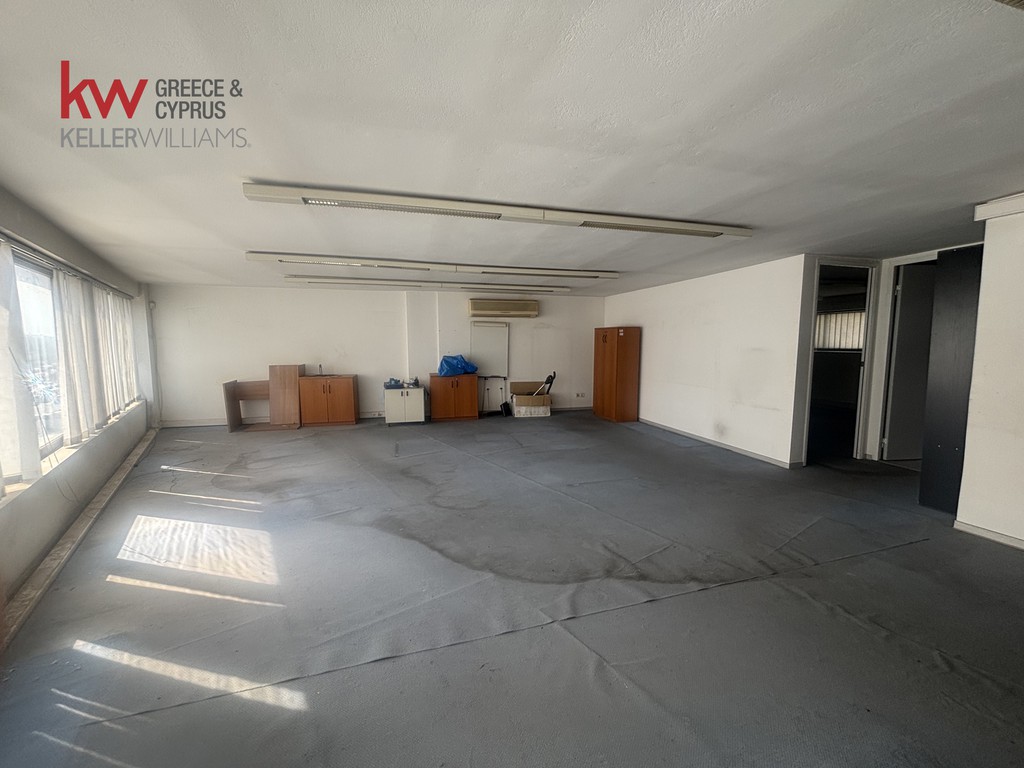 Επιχειρηματικό κτίριο 219 τ.μ. προς ενοικίαση, Άγιος Δημήτριος Αττικής