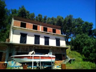 Μονοκατοικία 360 τ.μ. για πώληση