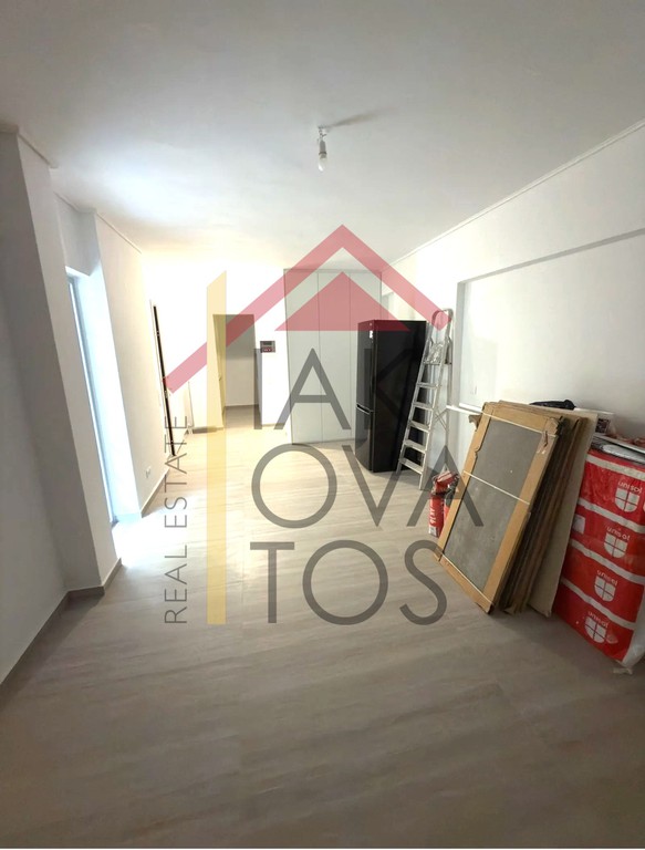Studio / γκαρσονιέρα 40 τ.μ. προς ενοικίαση, Φλοίσβος