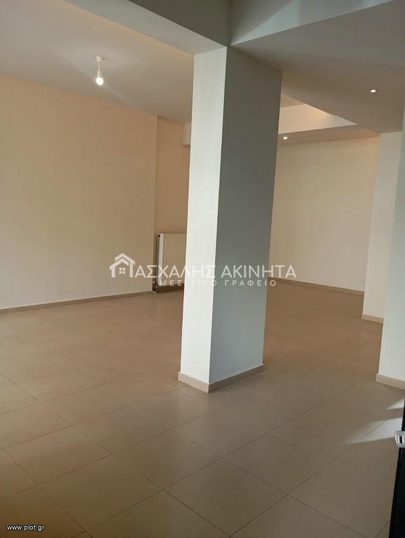 Studio / γκαρσονιέρα 25 τ.μ. προς ενοικίαση, Λοφούπολη