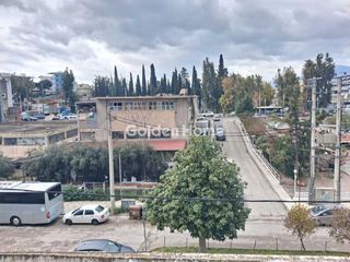 Επιχειρηματικό κτίριο 1.876 τ.μ. για πώληση